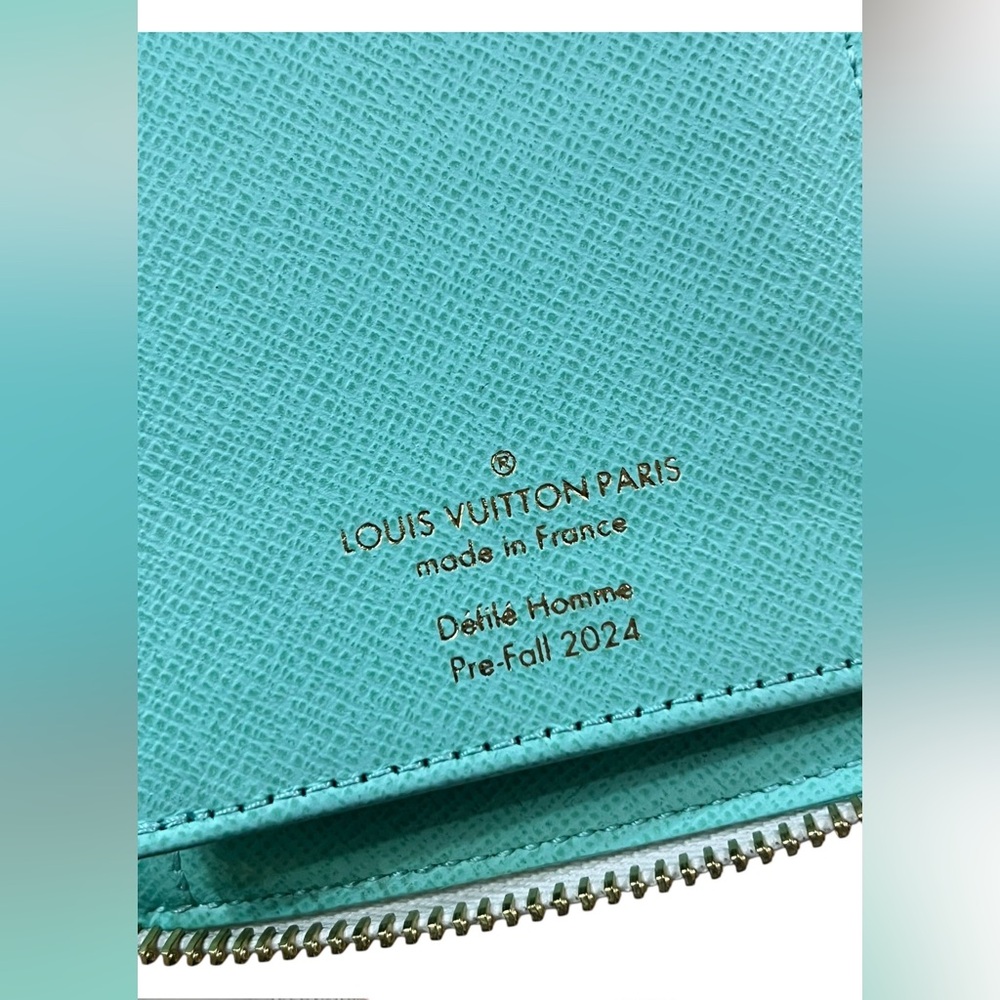 Authentic LOUIS VUITTON - Damier - Giant Long Zippy Organizer <microchipped> - Picture 4 of 5